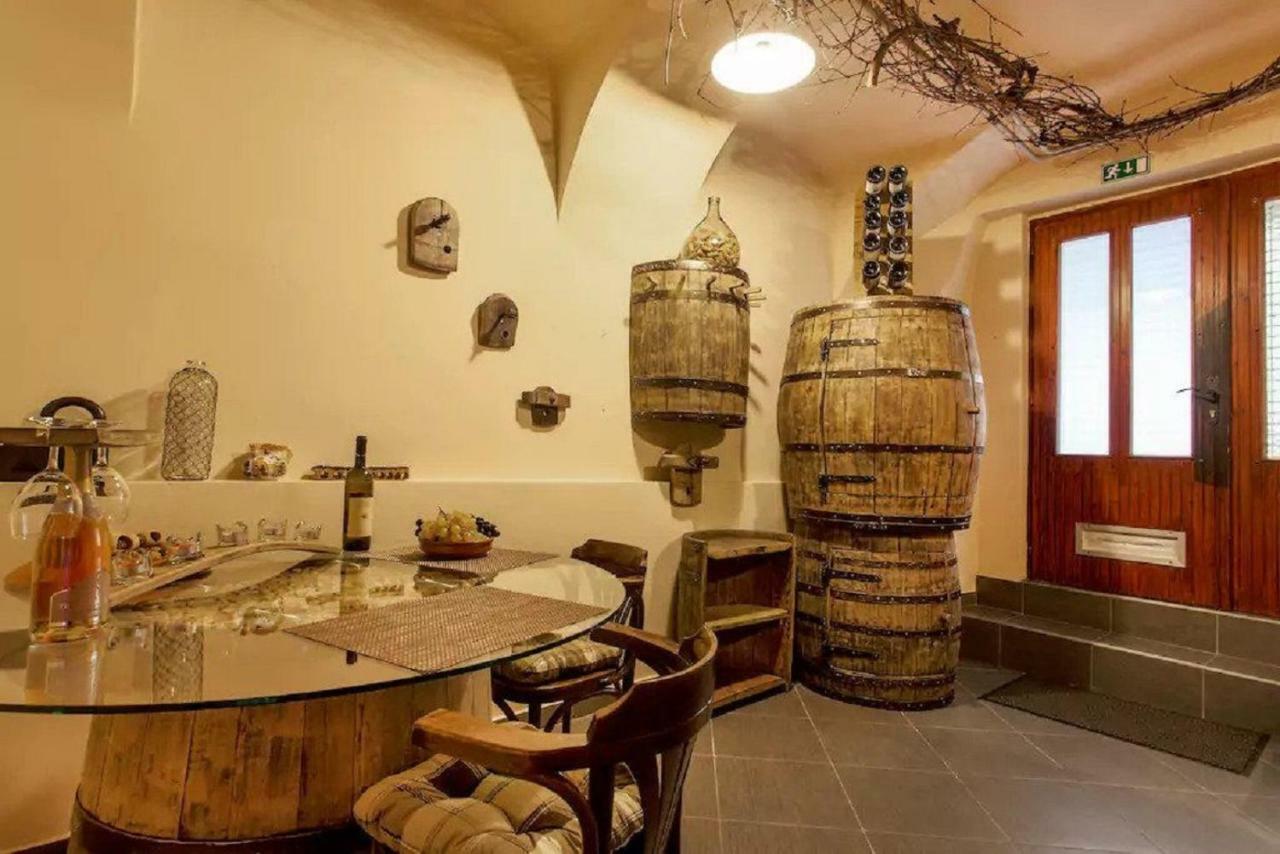 Appartement Beer & Wine Cellar à Ljubljana Extérieur photo